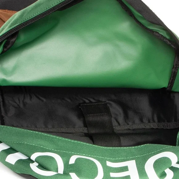 ▪️DC Backsider Seasonal Backpack▪️ - Picture 5 of 10